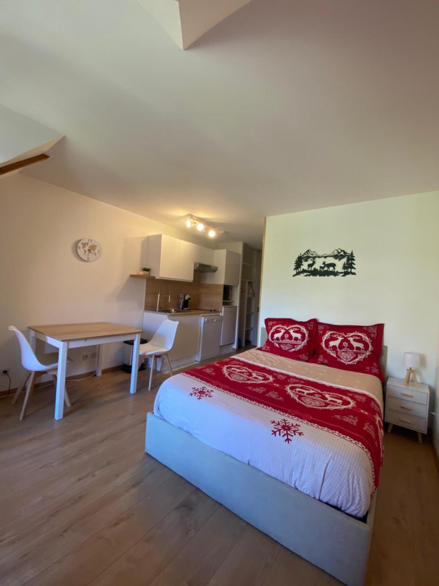 Le Nid Du Birdie, Giez, Proche Du Lac D'Annecy Apartment Exterior photo
